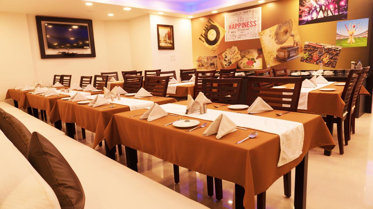 Hotel Max Inn Bhagalpur Bagian luar foto