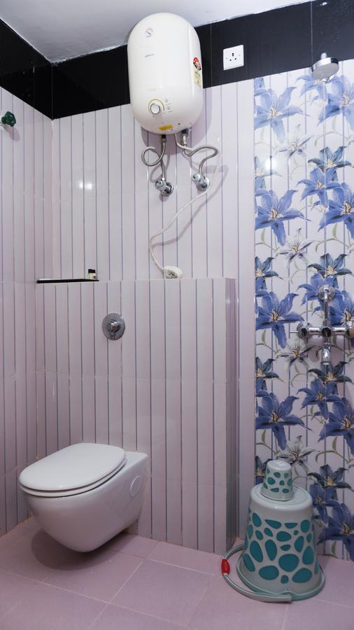 Hotel Max Inn Bhagalpur Bagian luar foto